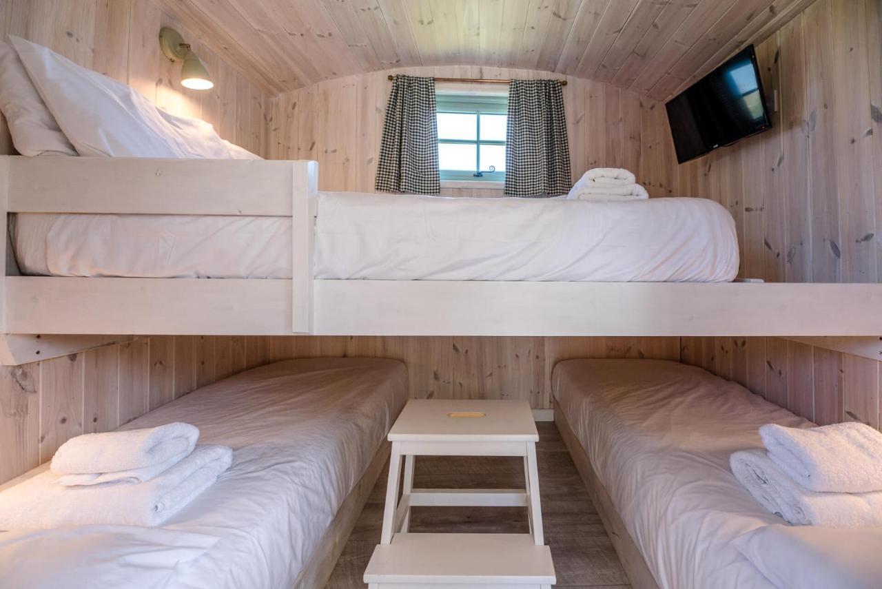 Honeysuckle Farm Holidays By Stay In Suffolk, Monk Soham Woodbridge Exteriör bild